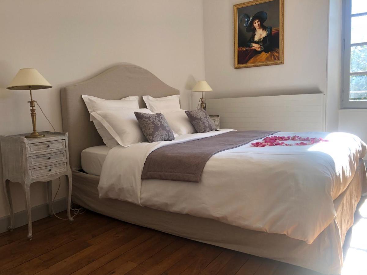 Domaine De Monplaisir Bed & Breakfast Caylus Luaran gambar
