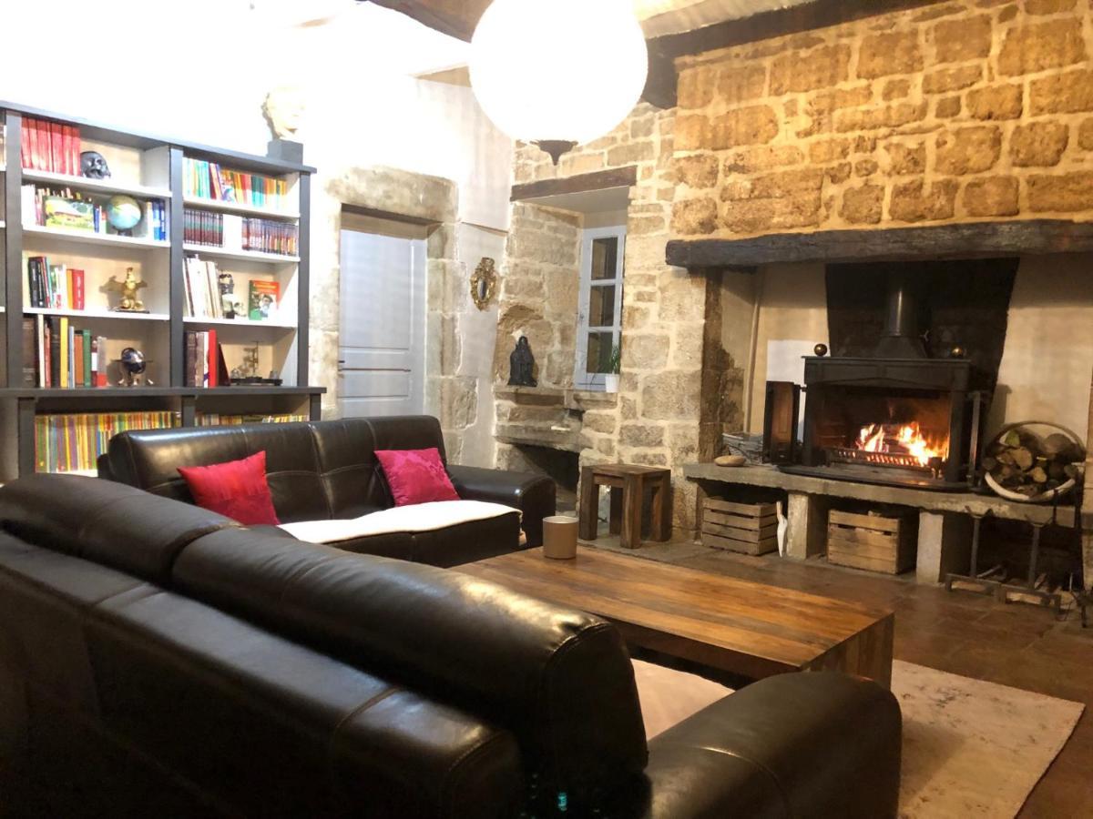 Domaine De Monplaisir Bed & Breakfast Caylus Luaran gambar