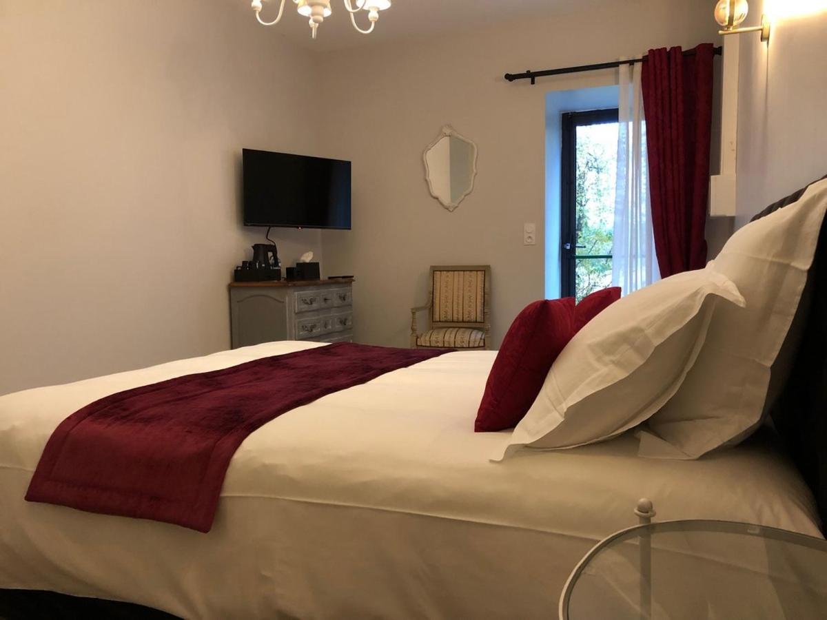 Domaine De Monplaisir Bed & Breakfast Caylus Luaran gambar
