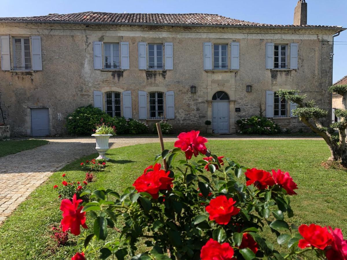 Domaine De Monplaisir Bed & Breakfast Caylus Luaran gambar